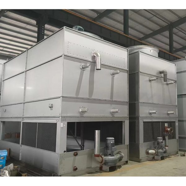 Evaporative condensers