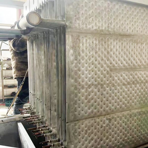 Falling film plate water chiller